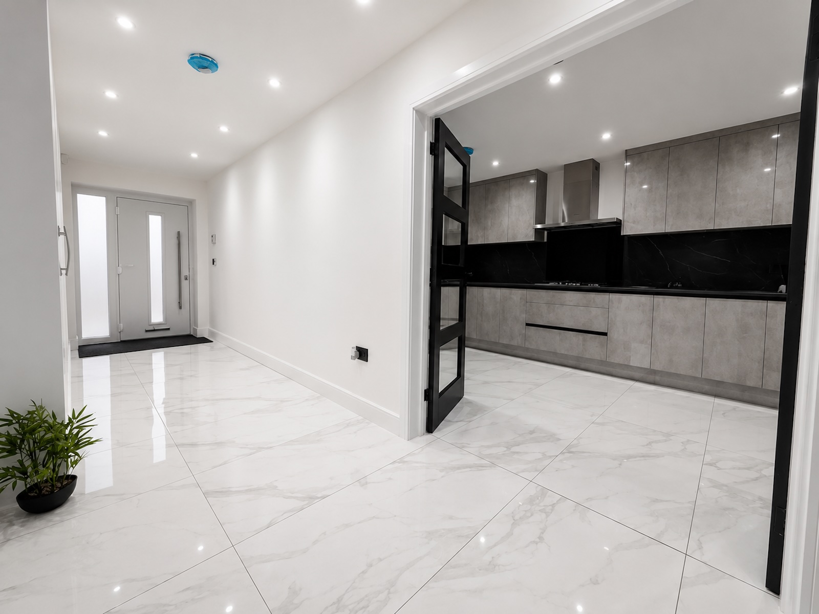 General building and refurbishment project in Leicester